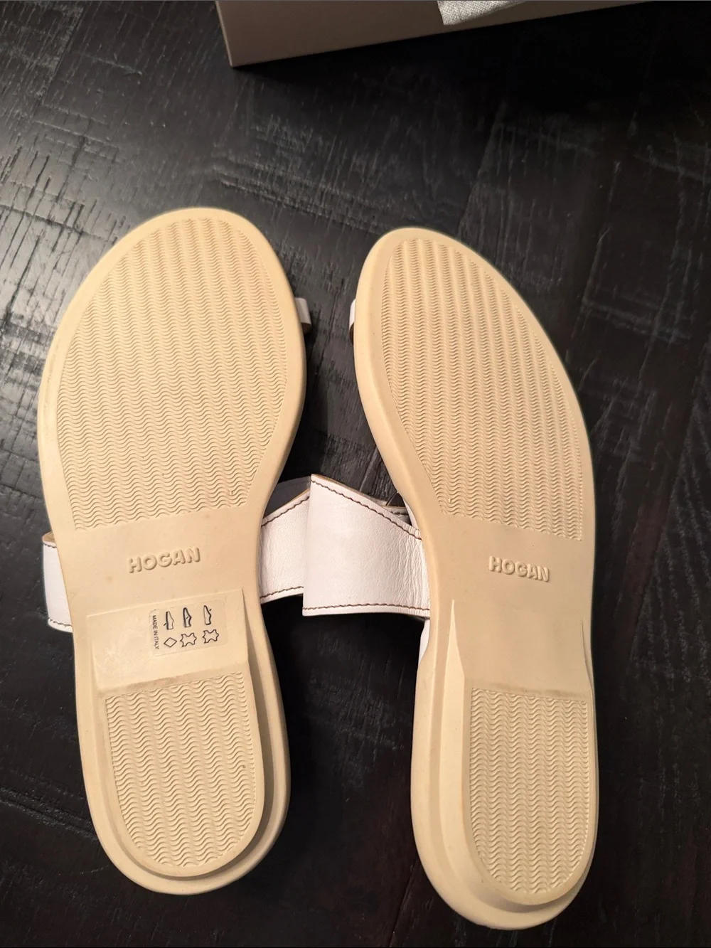 Hogan leather slides